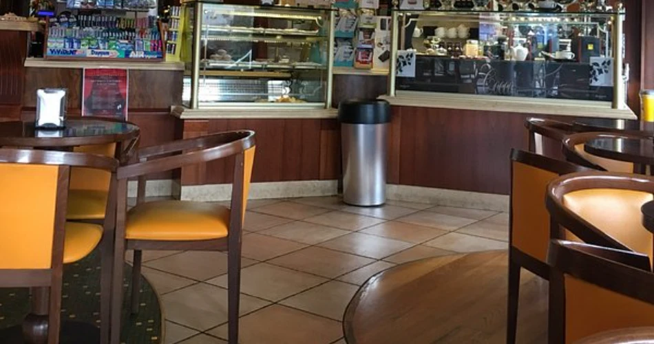 Best Cafés in Francavilla al Mare, Italy: Where to Savor Espresso by the Sea
