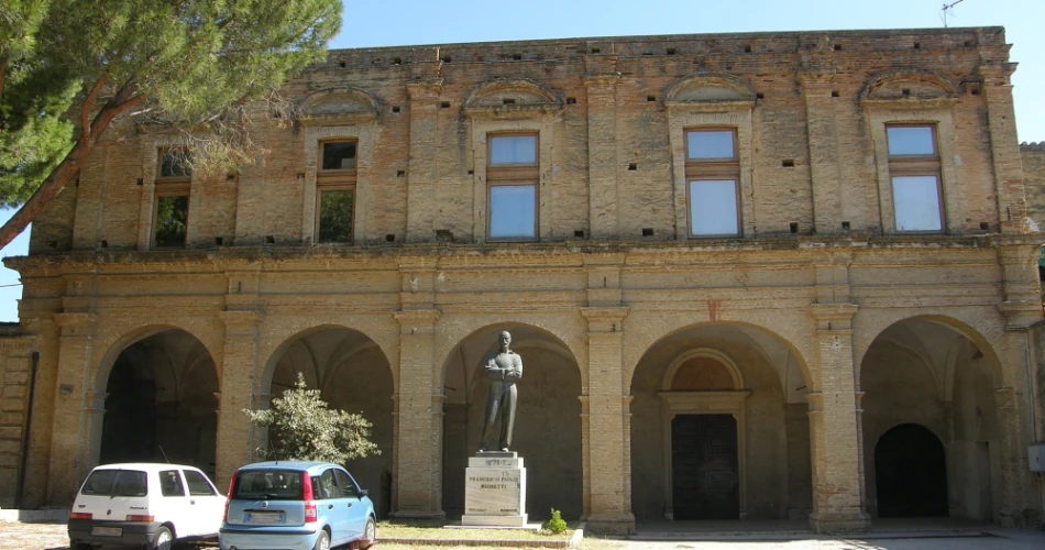 Old Churches of Francavilla al Mare, Italy: Hidden History & Architecture